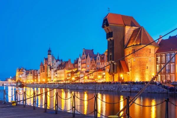 Żuraw portowy i brama miejska, Gdańsk, Polska — Zdjęcie stockowe