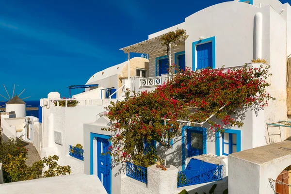 Pintoresca vista de Oia, Santorini, Grecia — Foto de Stock