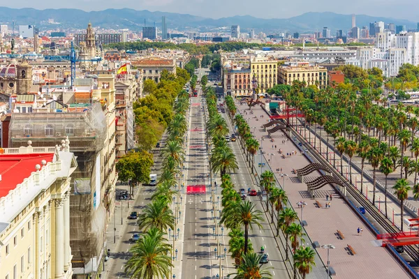 Passeig de Colom em Barcelona, Catalunha, Espanha — Fotografia de Stock