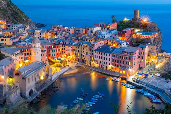 Night Vernazza, Cinque Terre, Liguria, Itália — Fotografia de Stock