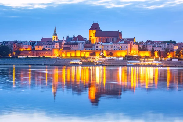 Nächtliche Altstadt von Torun, Polen — Stockfoto