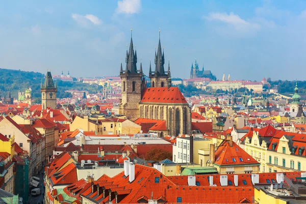 Вид с воздуха на Старый город в Праге, Чехия — стоковое фото