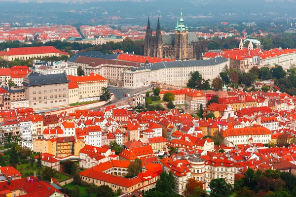 Flygfoto över Pragborgen i Prag, Tjeckien — Stockfoto