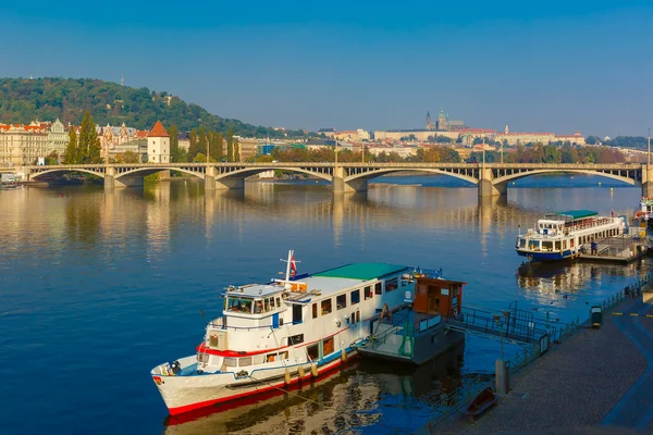 Ponte Jiraskuv a Praga, Repubblica Ceca — Foto Stock