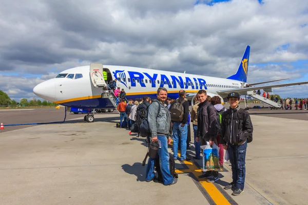 Vano passeggeri della compagnia aerea Ryanair — Foto Stock