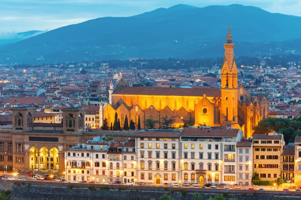 Basilica di santa croce i Florens, Italien — Stockfoto