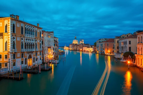 Grand Canal bei Nacht in Venedig, Italien — Stockfoto