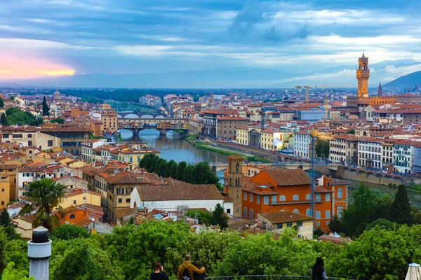 Ponte Vecchio et Palazzo Vecchio, Florence, Italie — Photo