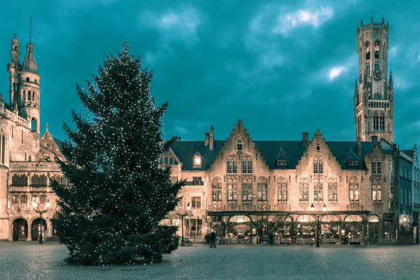 Cityscape met de kerst-Burg in Brugge — Stockfoto