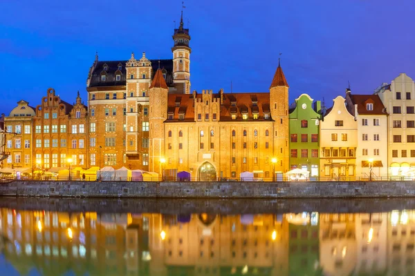 Старый город и река Мотлава в Гданьске, Польша — стоковое фото