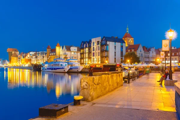 Vieille ville et rivière Motlawa à Gdansk, Pologne — Photo