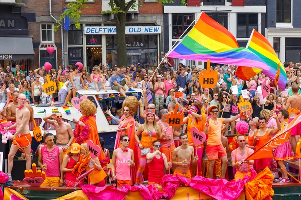 Amsterdam kanal geçit 2014 — Stok fotoğraf