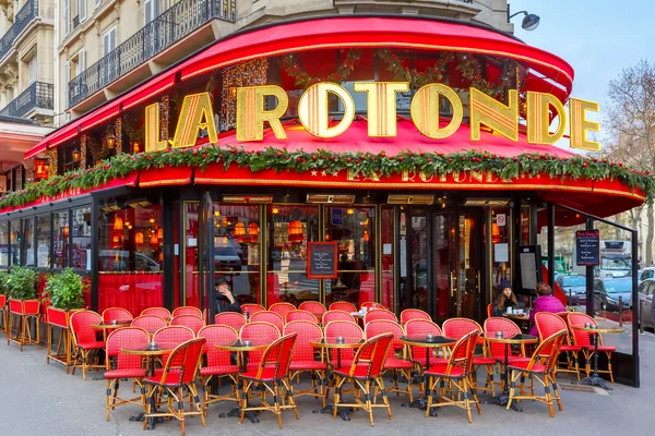 Cafe de la Rotonde в Париже, Франция — стоковое фото