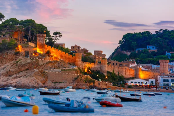 Tossa de Mar na pobřeží Costa Brava, Catalunya, Španělsko — Stock fotografie