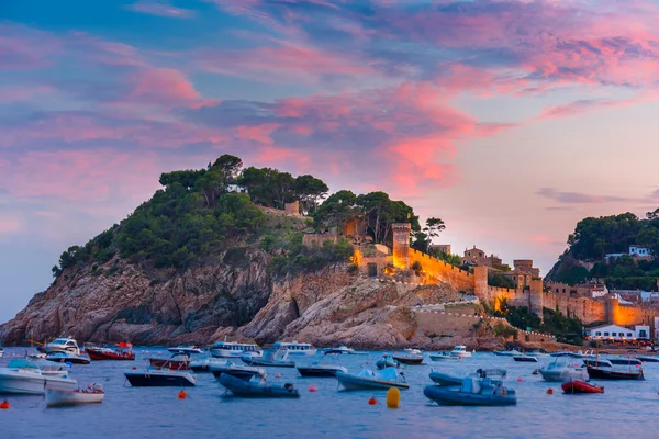 Tossa de Mar na pobřeží Costa Brava, Catalunya, Španělsko — Stock fotografie