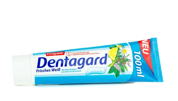 Un tube de dentifrice Colgate Dentagard — Photo