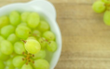 Seçici odak tek bir üzüm