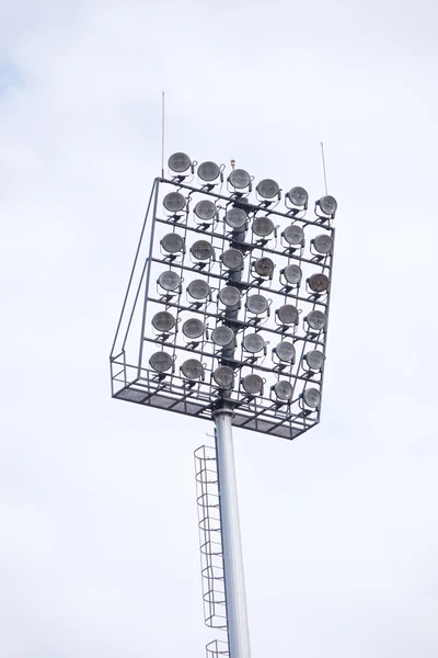 Luzes desportivas no estádio — Fotografia de Stock