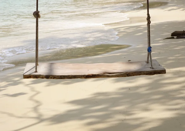 Berço na praia — Fotografia de Stock