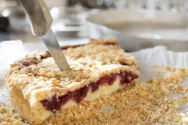 Mermelada desmenuzar tarta o sbriciolata — Foto de Stock