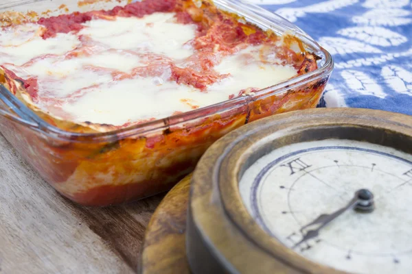 Time of lunch with Italian lasagne — Stock Photo, Image