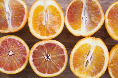 taze portakal ikiye ayırmak yakın çekim