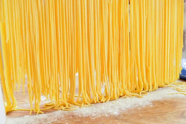 Fase Preparazione Della Pasta All Uovo Casa Essiccazione — Foto Stock