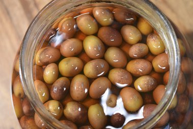 zeytin, turşu