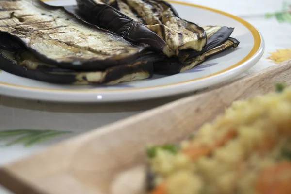 Geroosterde aubergines — Stockfoto