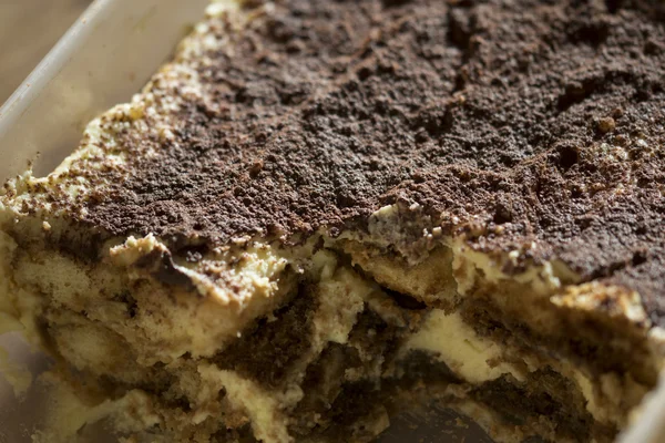 Zelfgemaakte Italiaanse tiramisu — Stockfoto