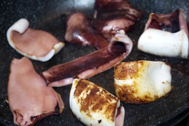 calamarion zor durumda