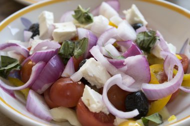 Akdeniz karışık salata