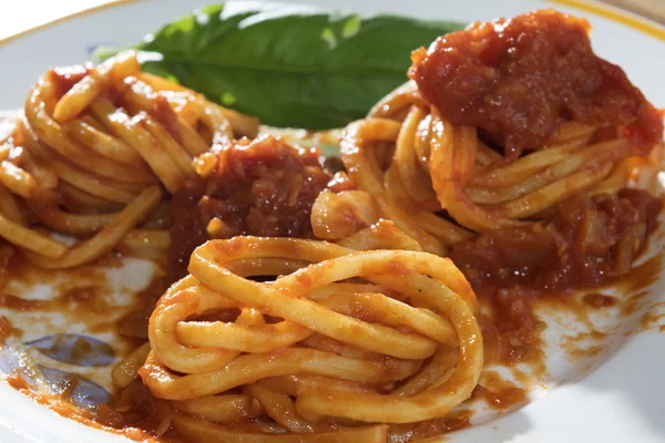 Pasta with tomato puree — Stock Photo, Image