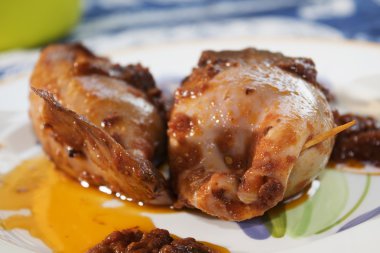 domates soslu dolması kalamar