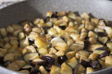 Kızarmış patlıcan