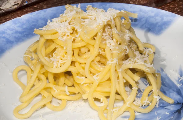 Spaghetti  cacio e pepe — Photo