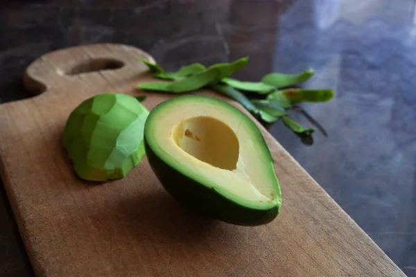 Avocado Cut Wood Table Board Cutted Half — Stock Photo, Image