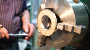 Cnc Torna Makineli Metal Parçası.