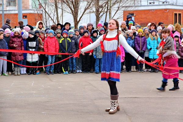 Maslenitsa, unas vacaciones tradicionales de primavera en Rusia . —  Fotos de Stock