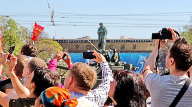 Zafer geçidi Almanya Sovyet zaferi adanmış