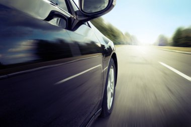bulanık yol ve araba