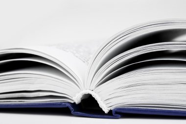 Masada açık kitap