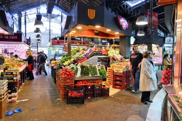 Barcelona marknaden interiör — Stockfoto