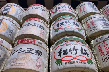 Kyoto'da Nihonshu varil