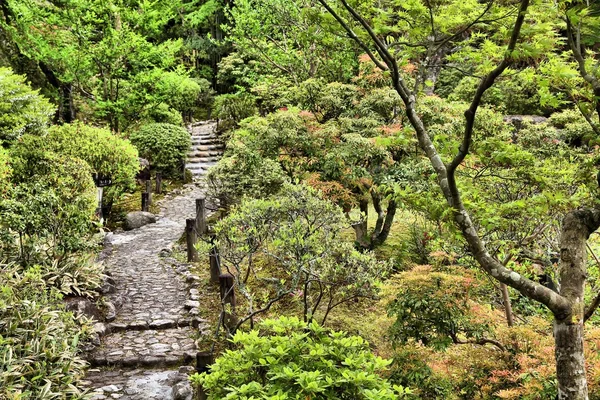 Jardín de estilo japonés —  Fotos de Stock