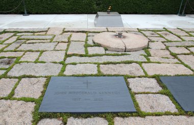 John f kennedy mezar