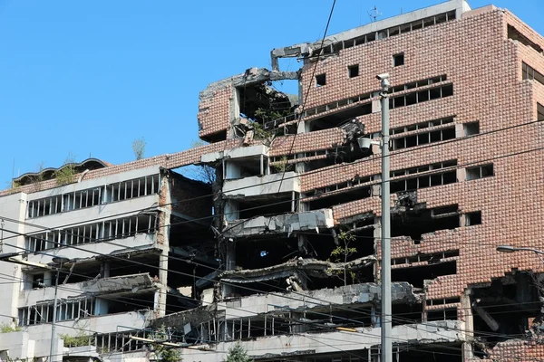 Belgrad'da bombalı saldırı