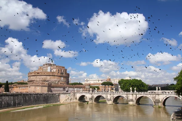 Vista al río Roma —  Fotos de Stock