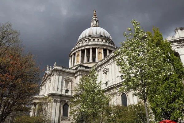 London stormmračna-Spojené království — Stock fotografie