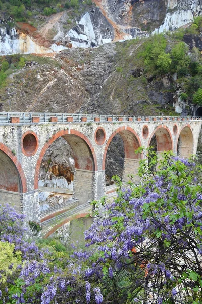 Puente de Carrara, Italia — Foto de Stock